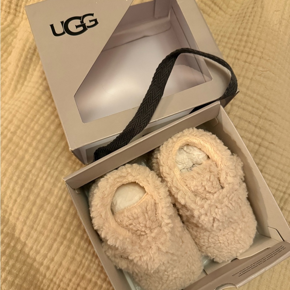 UGG Cozy Cream Infant Booties